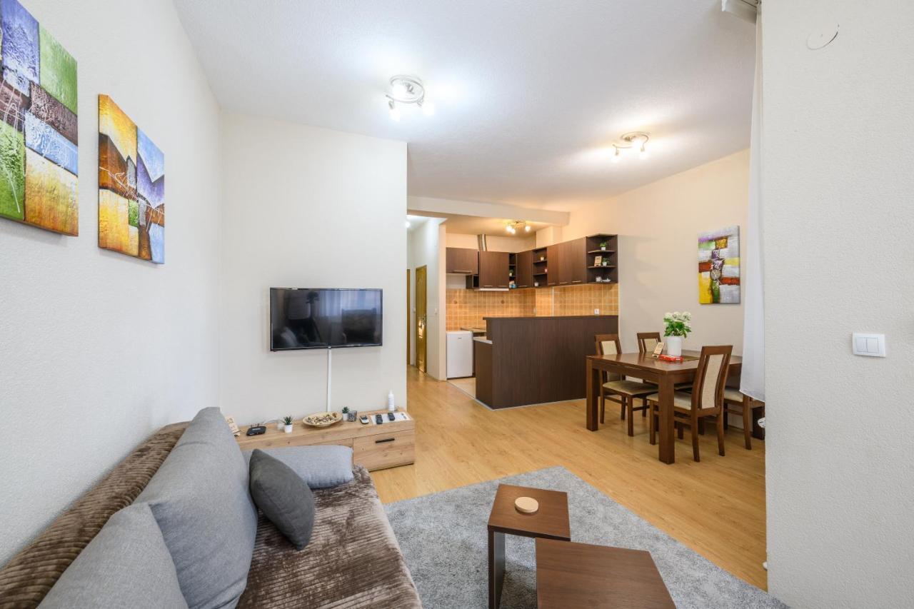 Lux Apartman D&N Svilajnac エクステリア 写真